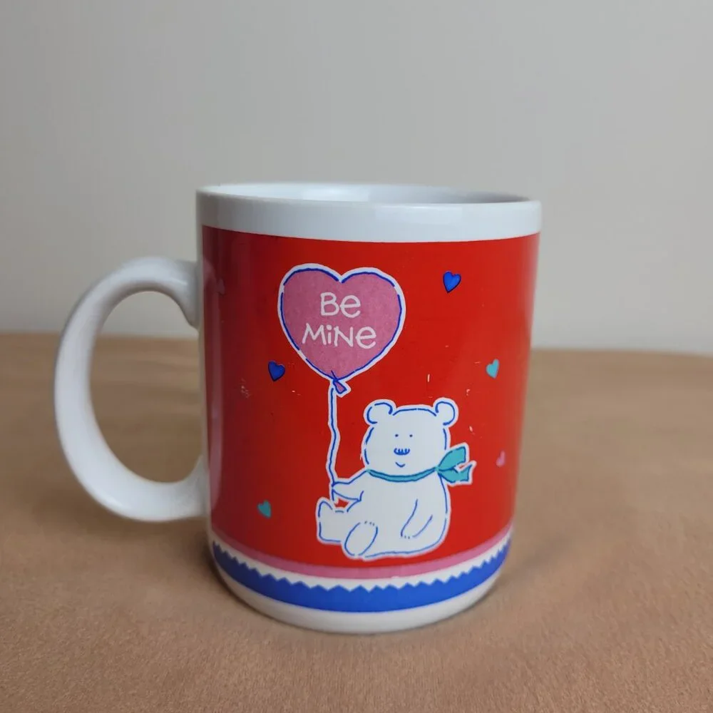 Vintage Hallmark Mug Be Mine Teddy Bear & Heart Balloon red Valentine. 1988 Mugs